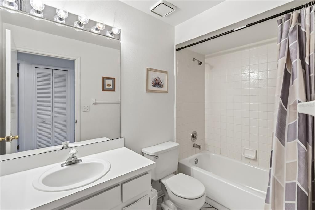 En Venta: $385,000 (3 camas, 2 baños, 1553 Pies cuadrados)
