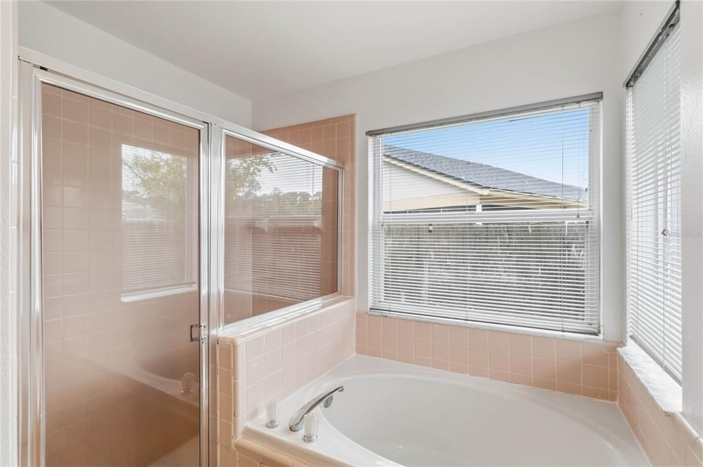 En Venta: $385,000 (3 camas, 2 baños, 1553 Pies cuadrados)