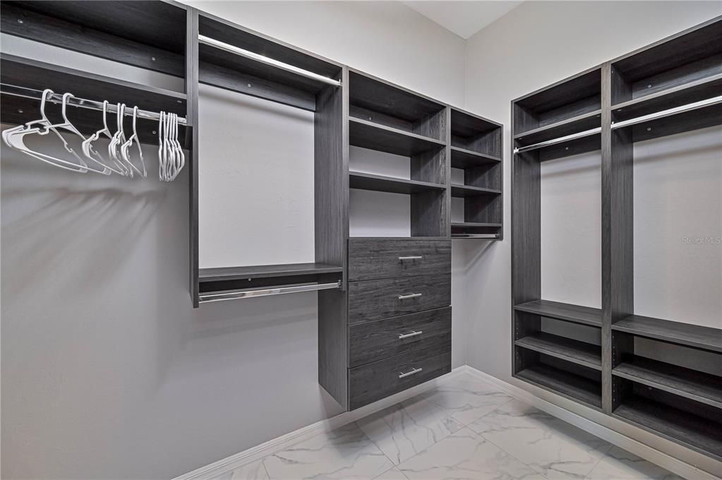 : $1,125,000 (3 beds, 2 baths, 2425 Square Feet)