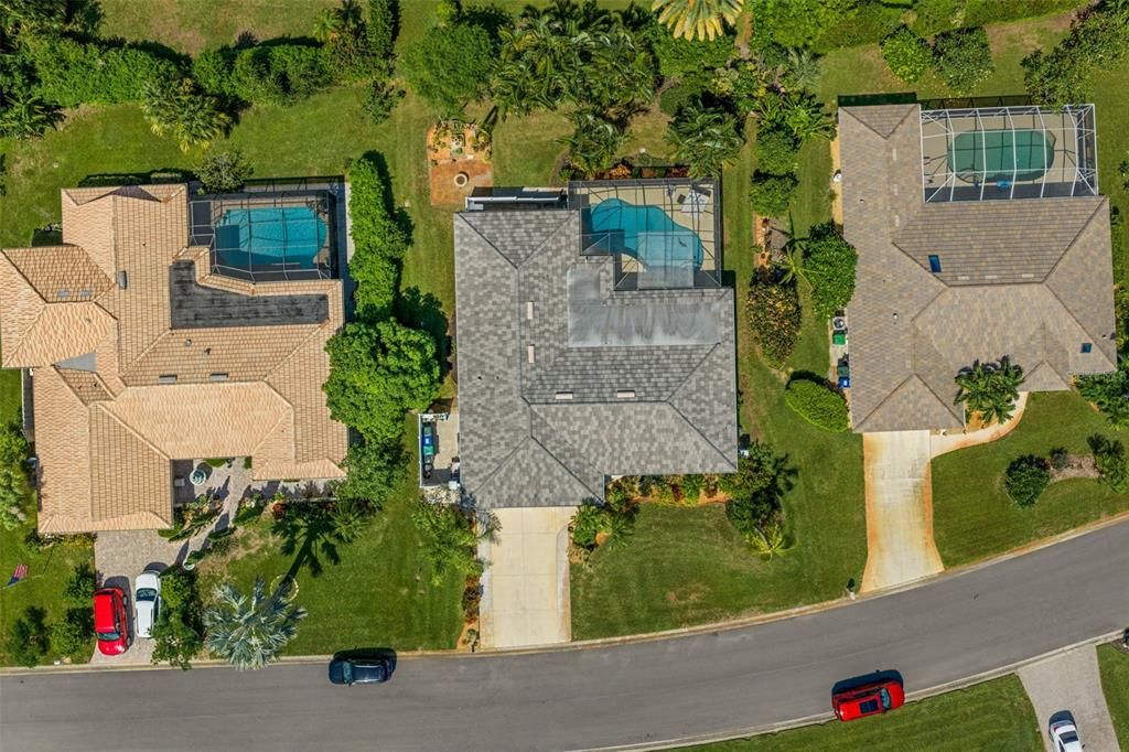 Activo con contrato: $555,000 (3 camas, 2 baños, 2041 Pies cuadrados)