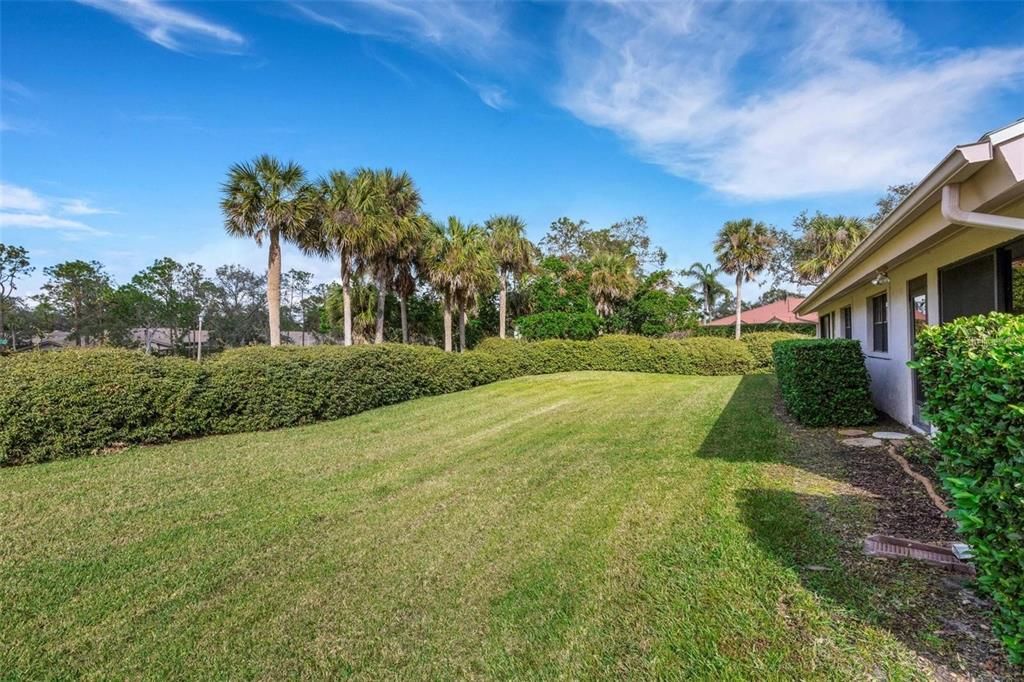 For Sale: $287,000 (2 beds, 2 baths, 1241 Square Feet)