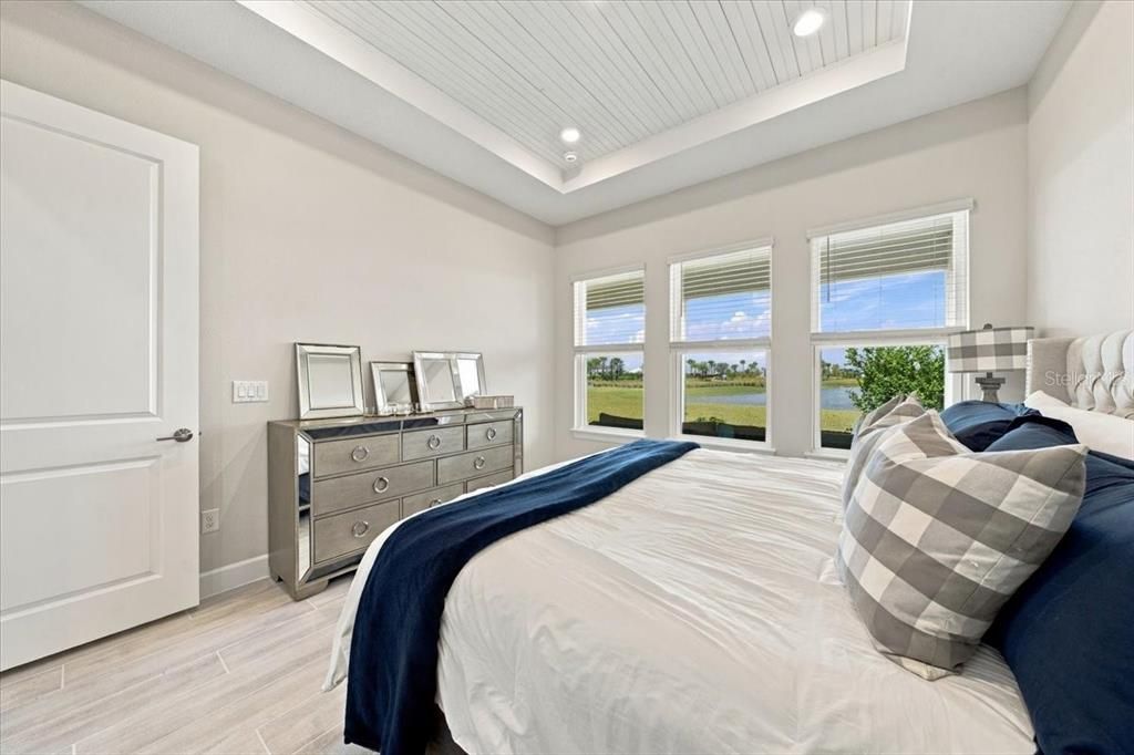 For Sale: $510,999 (2 beds, 2 baths, 1843 Square Feet)