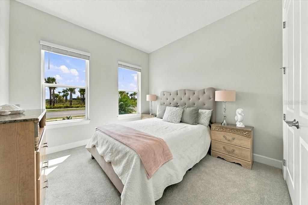 For Sale: $510,999 (2 beds, 2 baths, 1843 Square Feet)