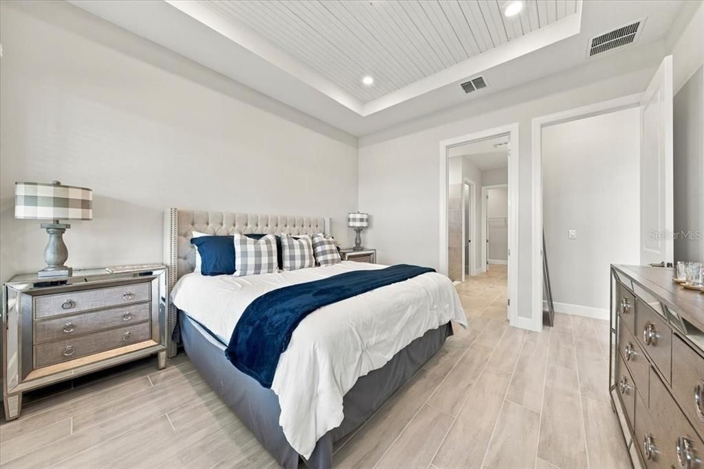 For Sale: $510,999 (2 beds, 2 baths, 1843 Square Feet)