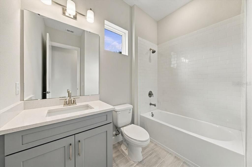 For Sale: $510,999 (2 beds, 2 baths, 1843 Square Feet)