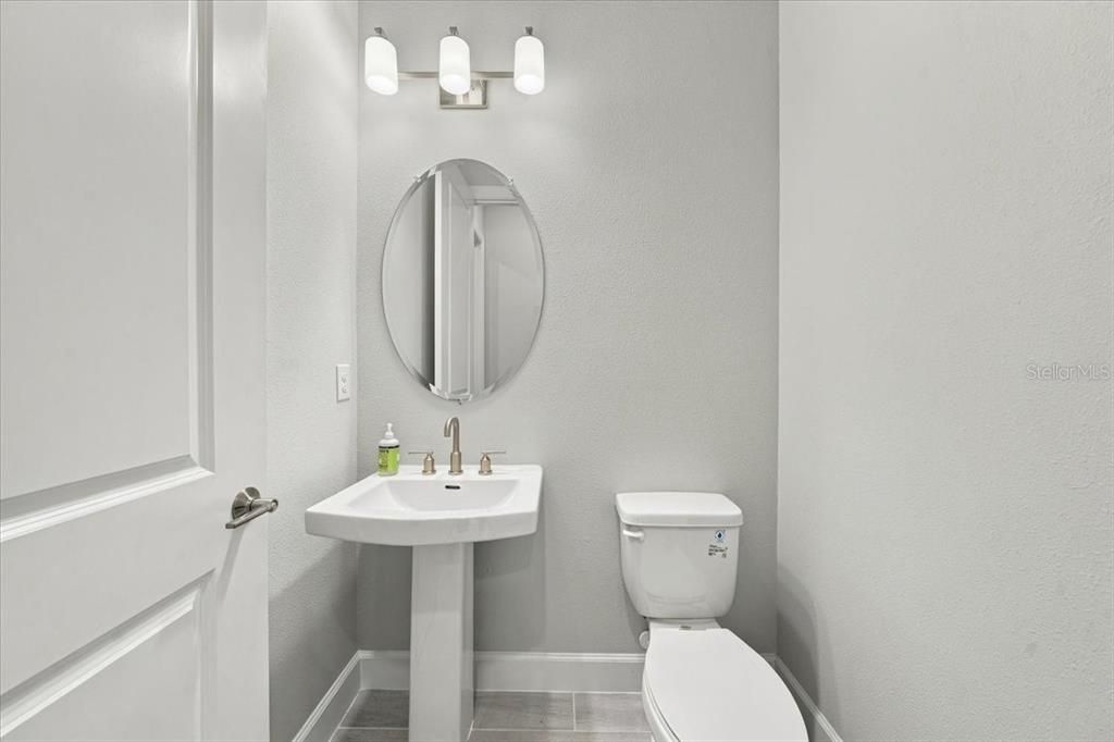 For Sale: $510,999 (2 beds, 2 baths, 1843 Square Feet)