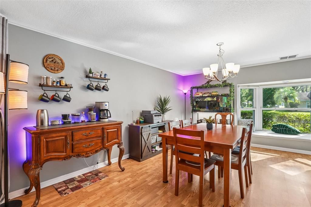 For Sale: $375,000 (3 beds, 2 baths, 2000 Square Feet)