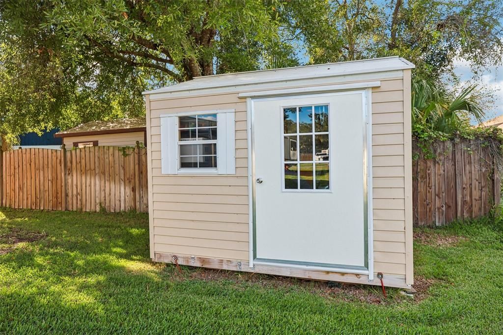 For Sale: $375,000 (3 beds, 2 baths, 2000 Square Feet)