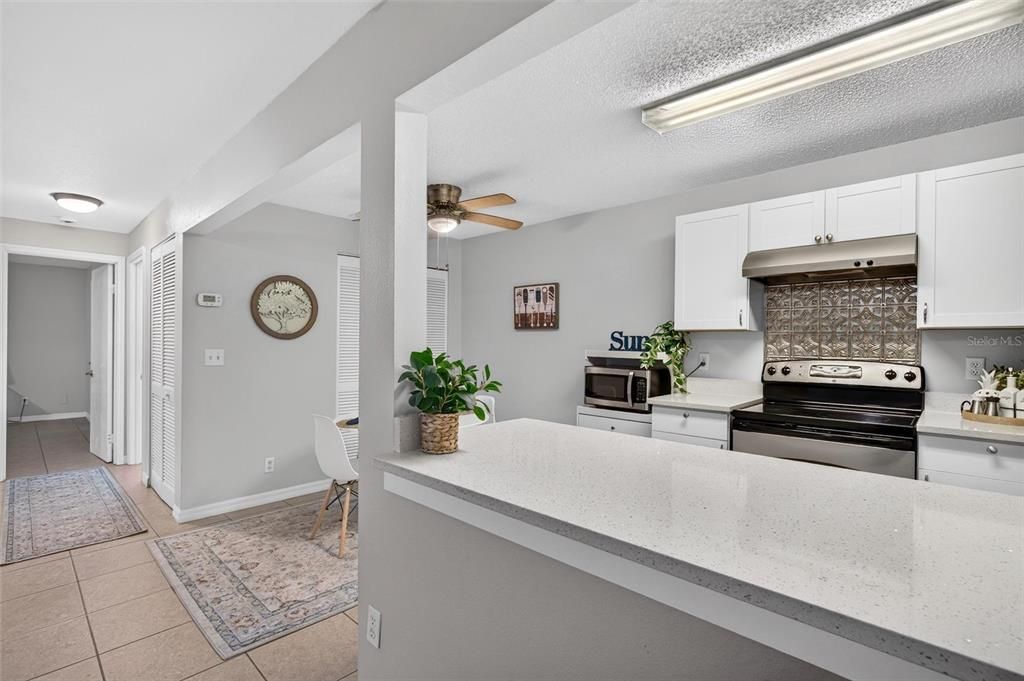 En Venta: $139,000 (2 camas, 2 baños, 905 Pies cuadrados)