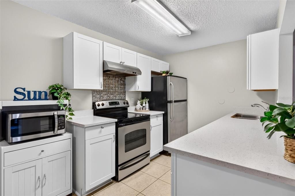 En Venta: $139,000 (2 camas, 2 baños, 905 Pies cuadrados)