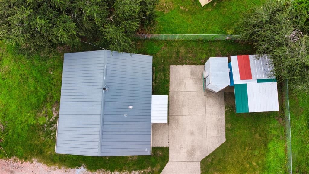 На продажу: $235,000 (2 спален, 1 ванн, 754 Квадратных фут)