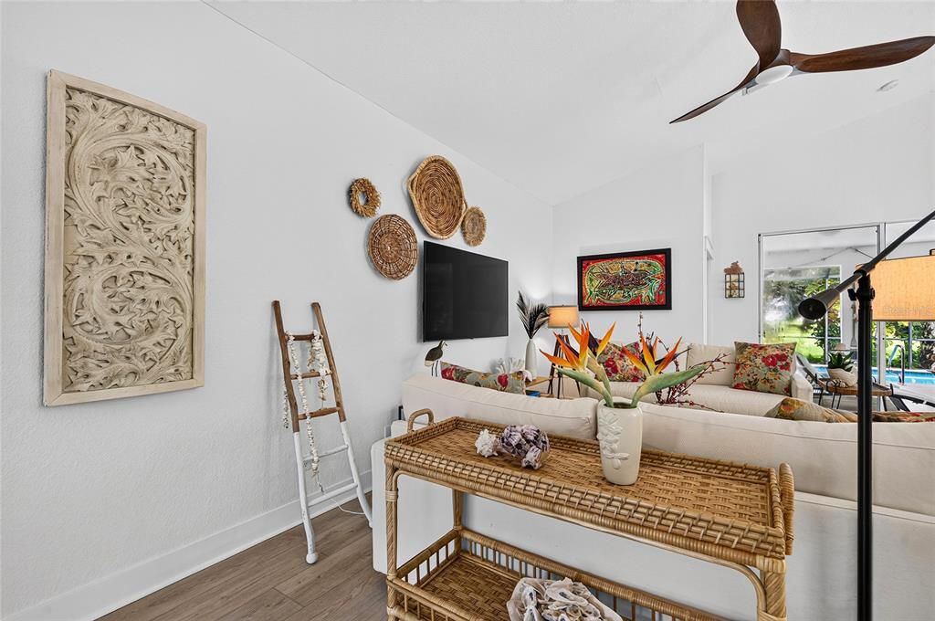 Activo con contrato: $610,000 (3 camas, 2 baños, 2030 Pies cuadrados)