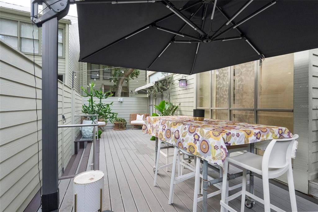 For Sale: $674,000 (3 beds, 2 baths, 1617 Square Feet)