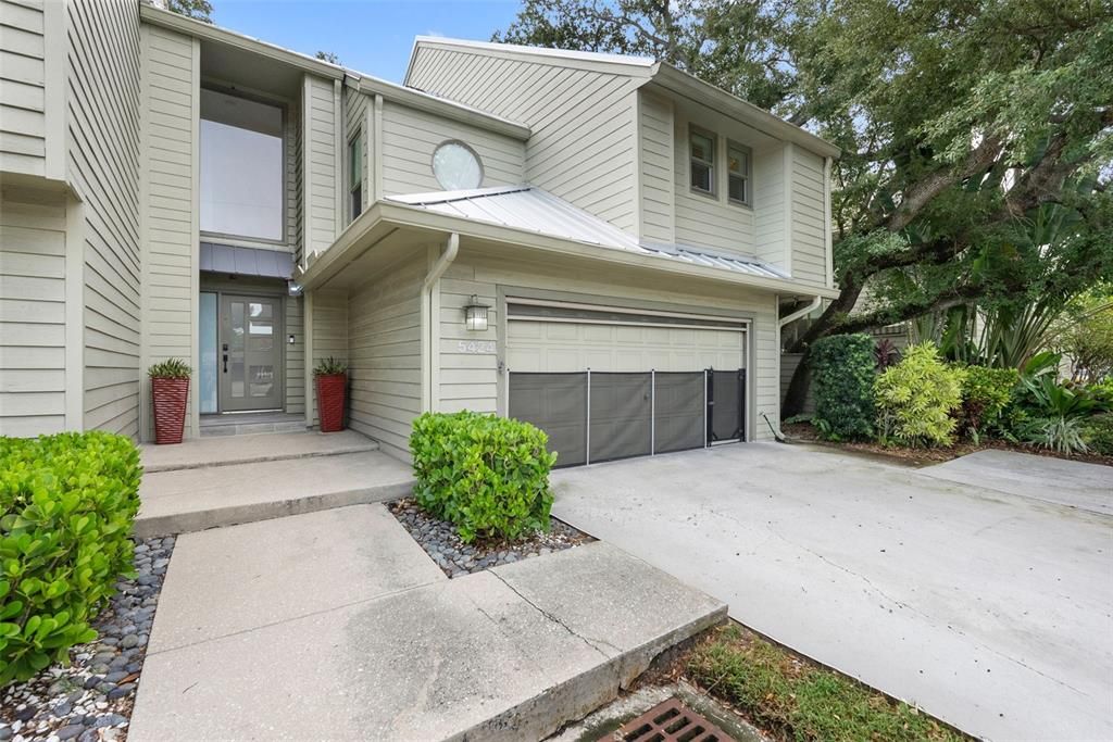 For Sale: $674,000 (3 beds, 2 baths, 1617 Square Feet)