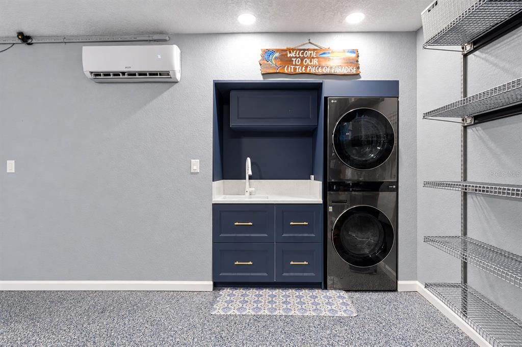 For Sale: $674,000 (3 beds, 2 baths, 1617 Square Feet)