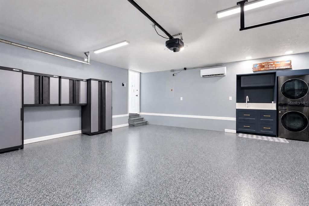 For Sale: $674,000 (3 beds, 2 baths, 1617 Square Feet)