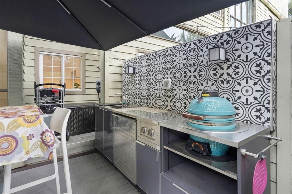 For Sale: $674,000 (3 beds, 2 baths, 1617 Square Feet)