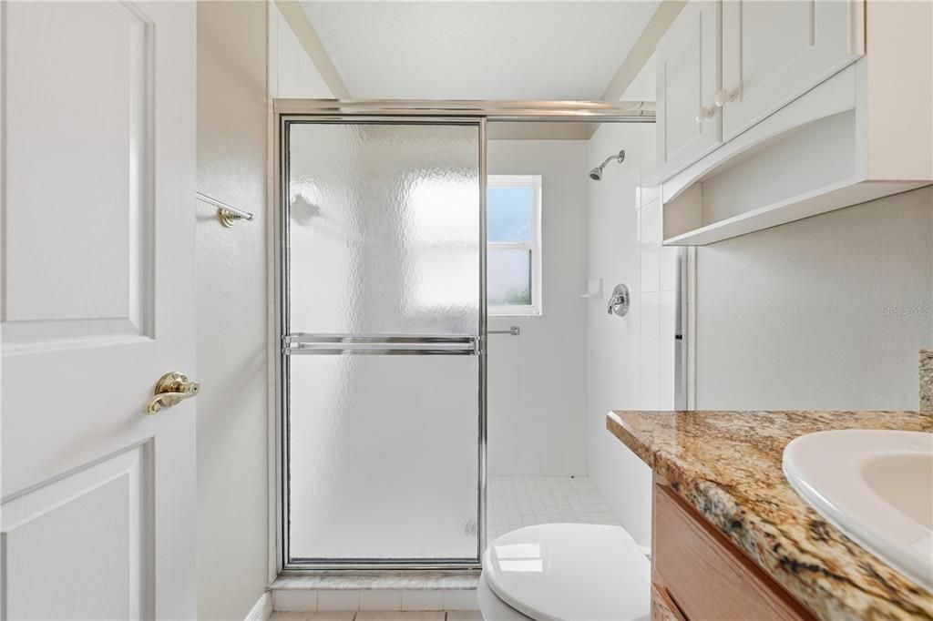 For Sale: $349,900 (3 beds, 2 baths, 2386 Square Feet)