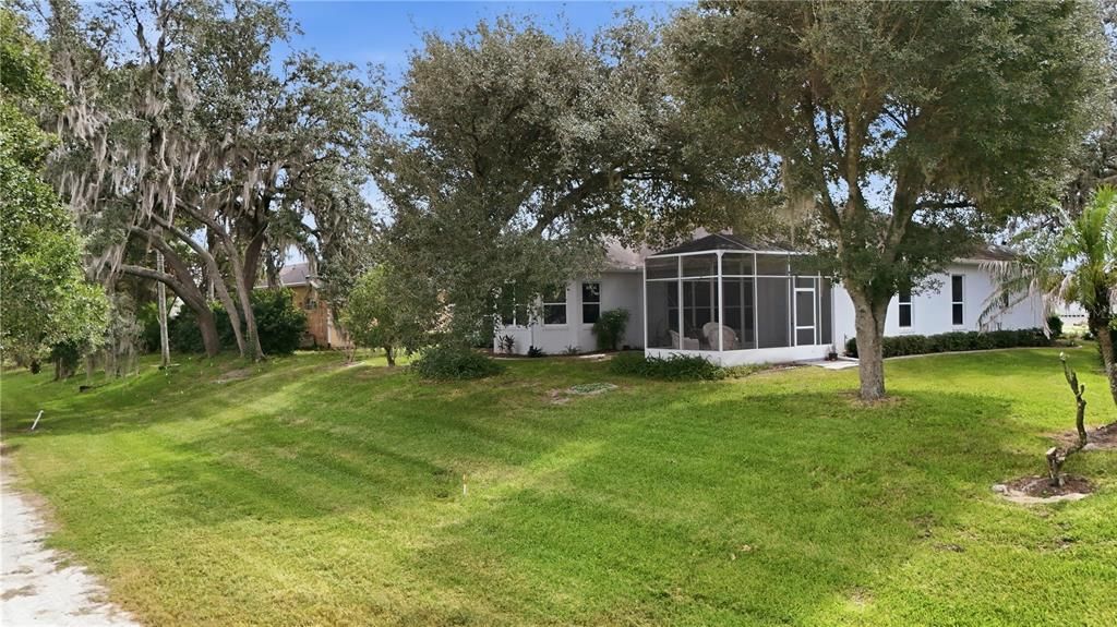 For Sale: $349,900 (3 beds, 2 baths, 2386 Square Feet)