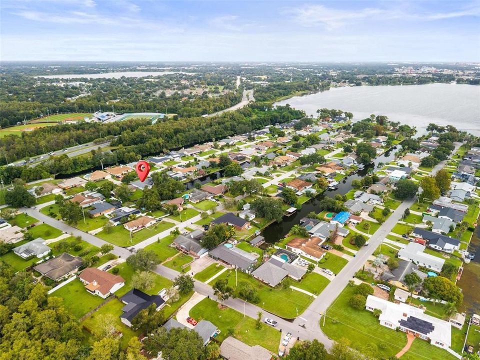 На продажу: $484,000 (4 спален, 2 ванн, 2367 Квадратных фут)