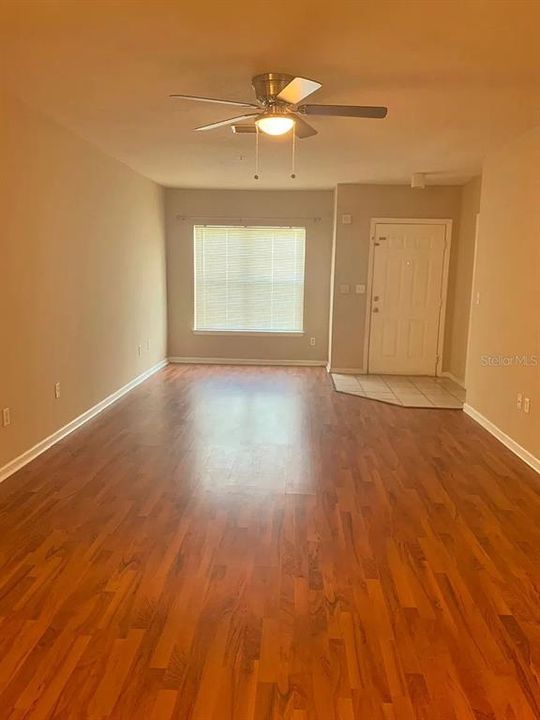 En Venta: $150,000 (2 camas, 2 baños, 996 Pies cuadrados)