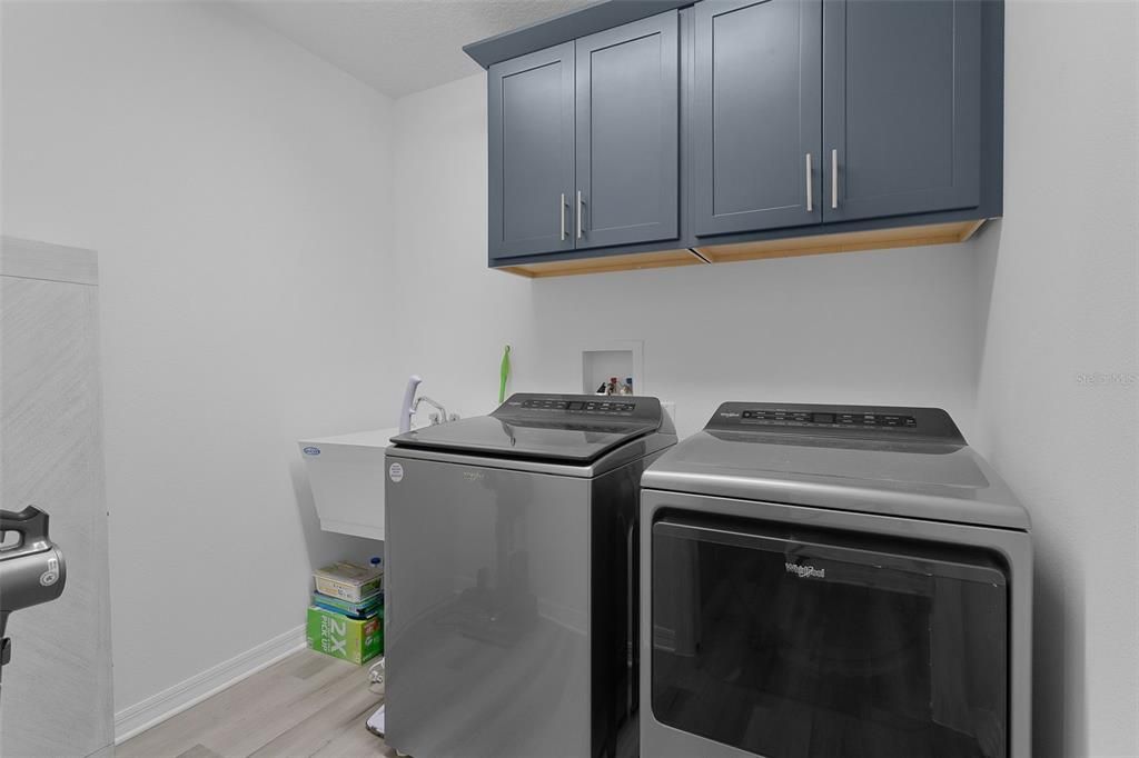 For Sale: $415,000 (3 beds, 2 baths, 1492 Square Feet)