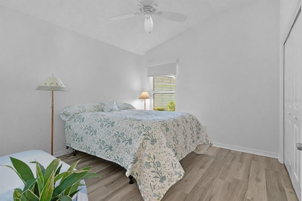 For Sale: $415,000 (3 beds, 2 baths, 1492 Square Feet)