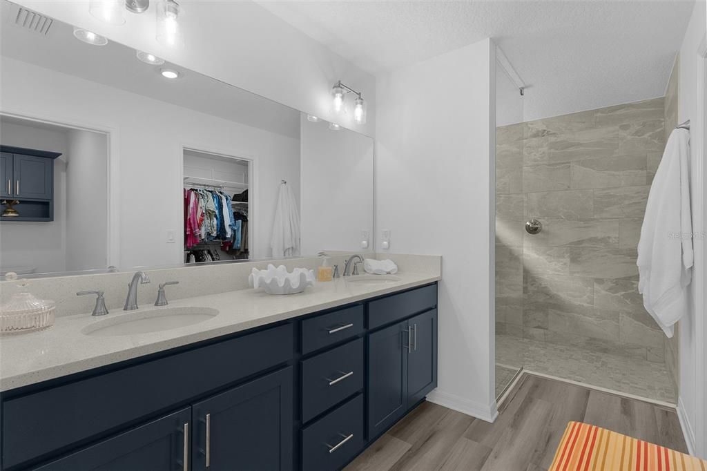 For Sale: $415,000 (3 beds, 2 baths, 1492 Square Feet)