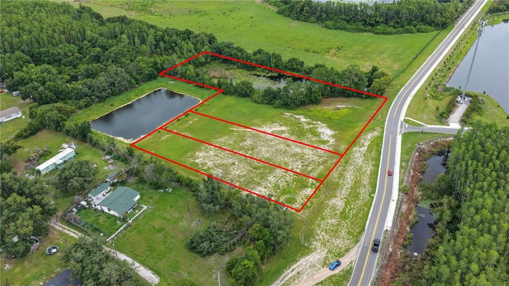En Venta: $670,000 (3.89 acres)