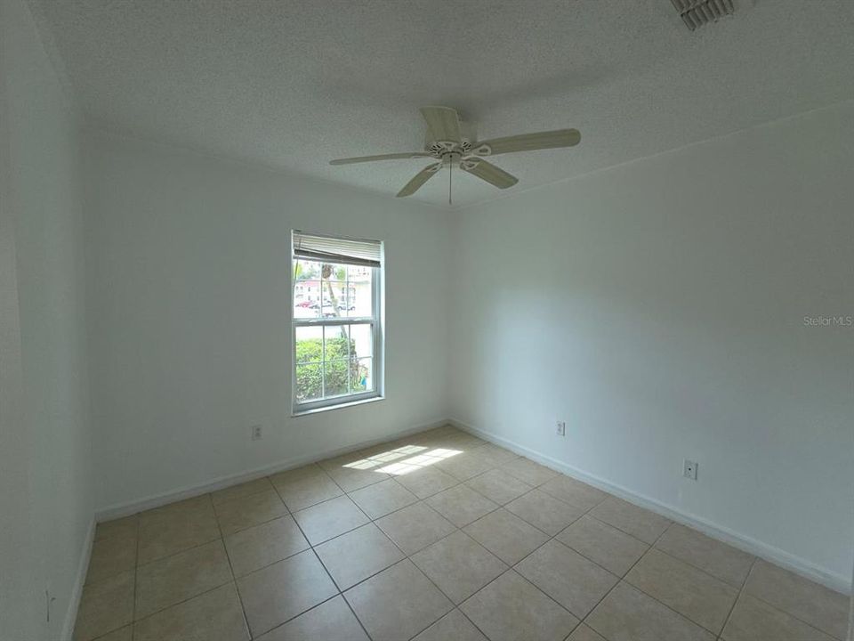 En Venta: $210,000 (3 camas, 2 baños, 1136 Pies cuadrados)