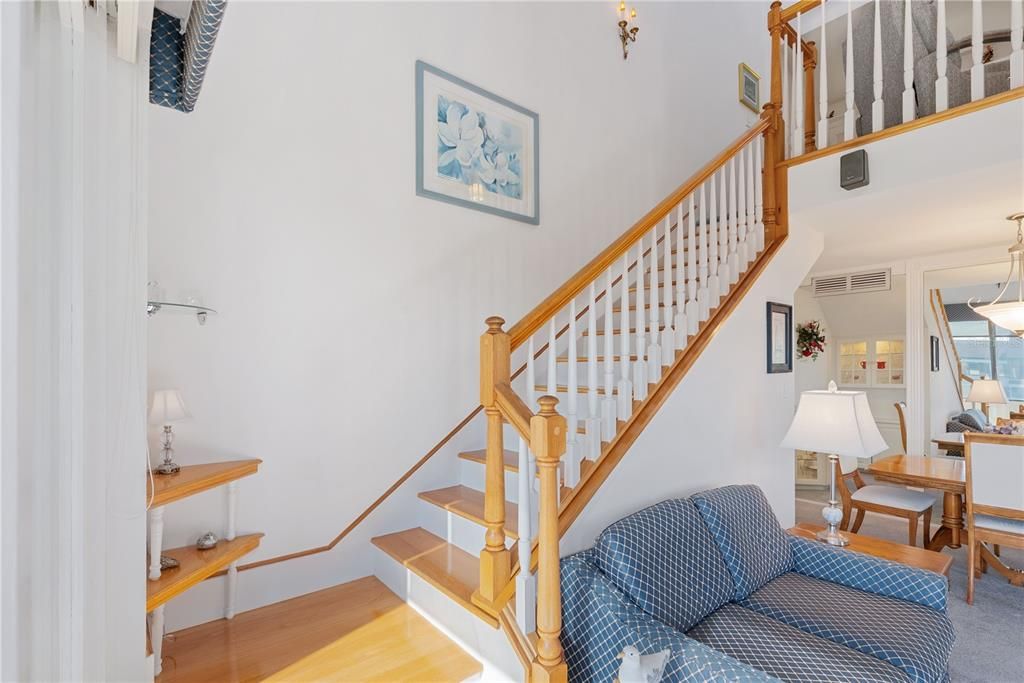 For Sale: $749,000 (2 beds, 2 baths, 1456 Square Feet)