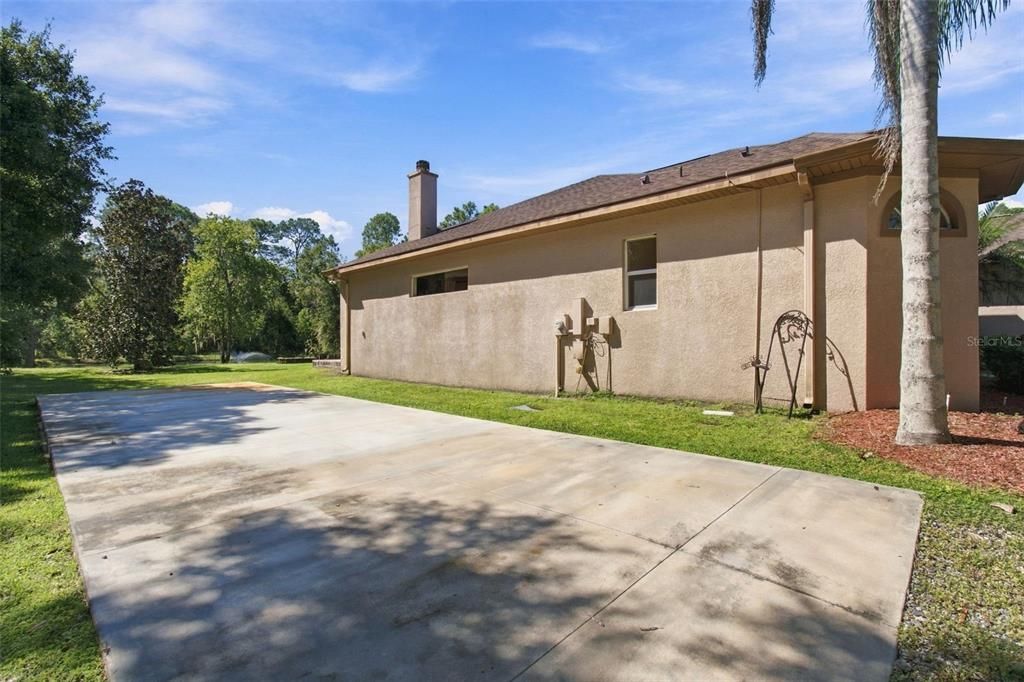 For Sale: $735,000 (4 beds, 3 baths, 3378 Square Feet)