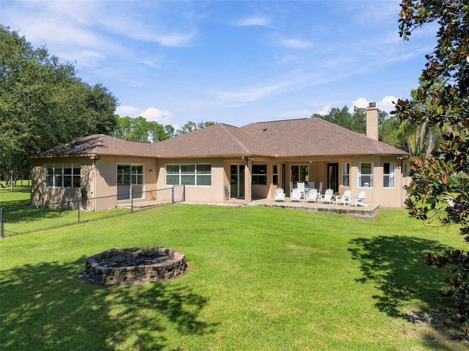 For Sale: $735,000 (4 beds, 3 baths, 3378 Square Feet)