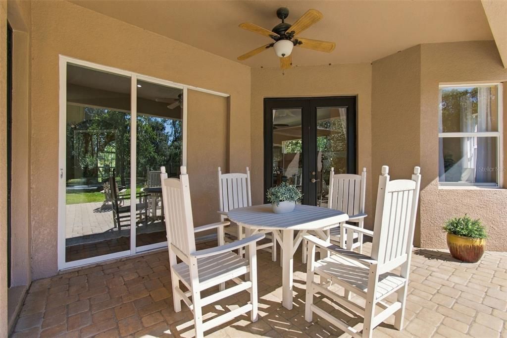 For Sale: $735,000 (4 beds, 3 baths, 3378 Square Feet)