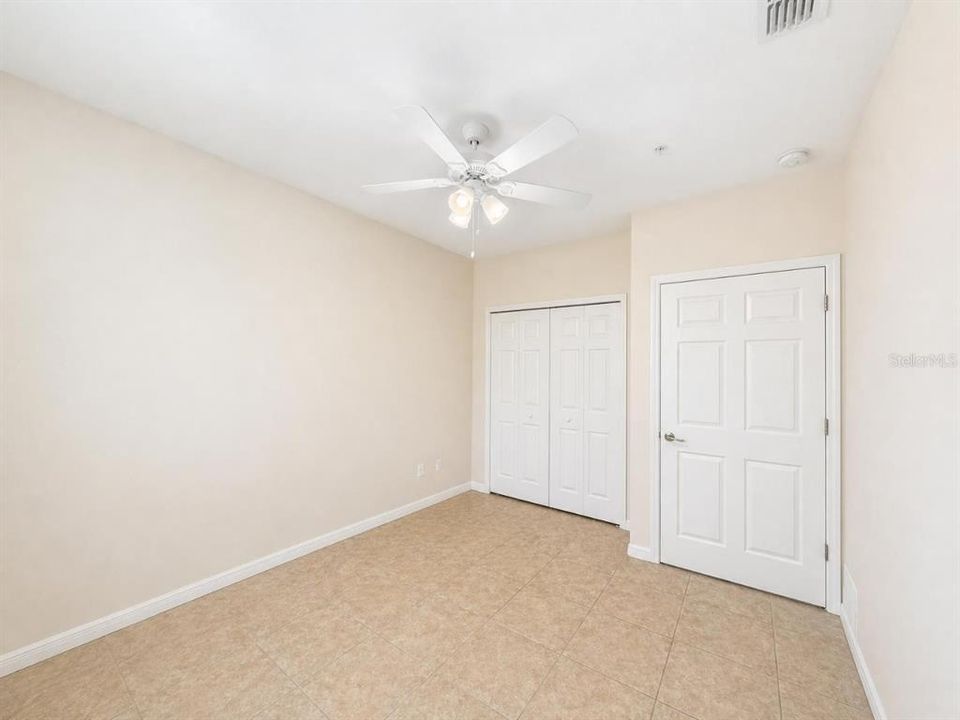 В аренду: $1,550 (3 спален, 2 ванн, 1283 Квадратных фут)