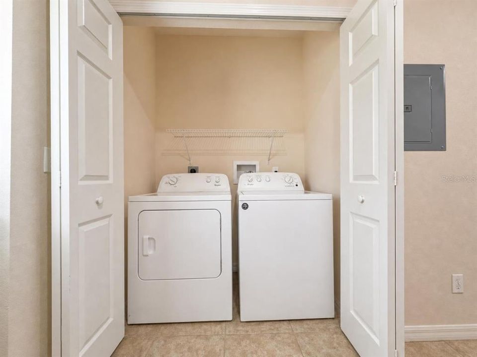 В аренду: $1,550 (3 спален, 2 ванн, 1283 Квадратных фут)