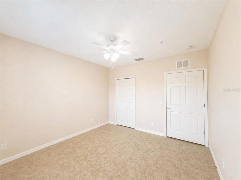 В аренду: $1,550 (3 спален, 2 ванн, 1283 Квадратных фут)