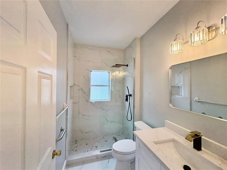 В аренду: $2,600 (3 спален, 2 ванн, 1328 Квадратных фут)