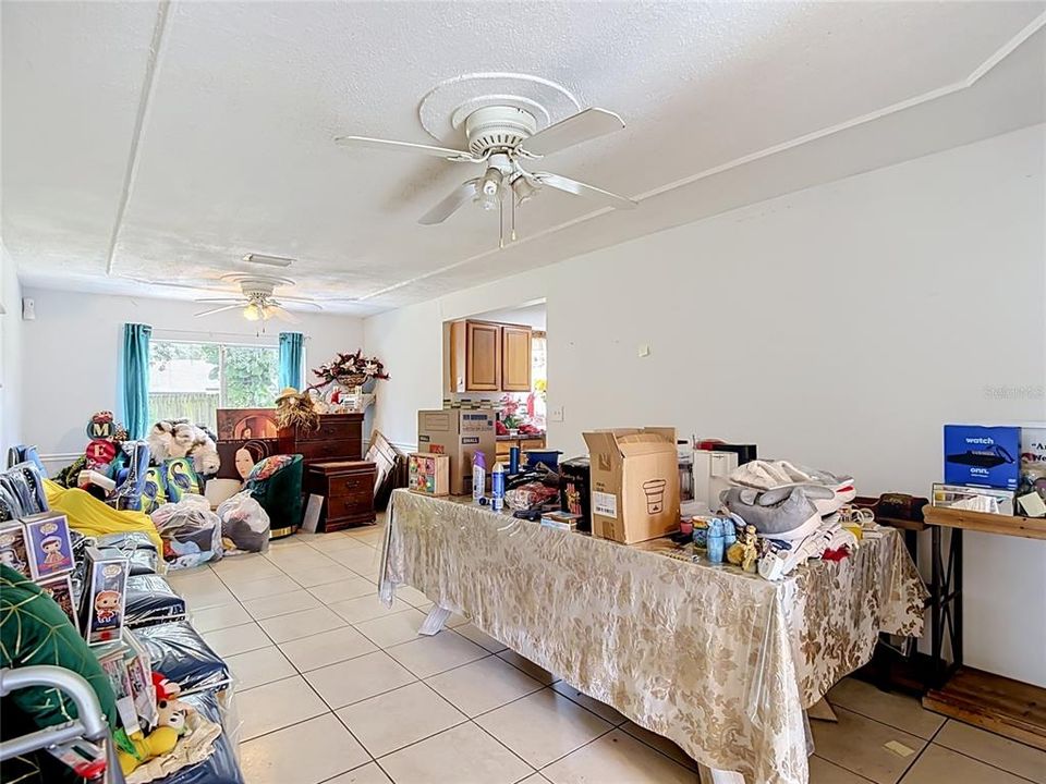 En Venta: $259,900 (3 camas, 2 baños, 1432 Pies cuadrados)