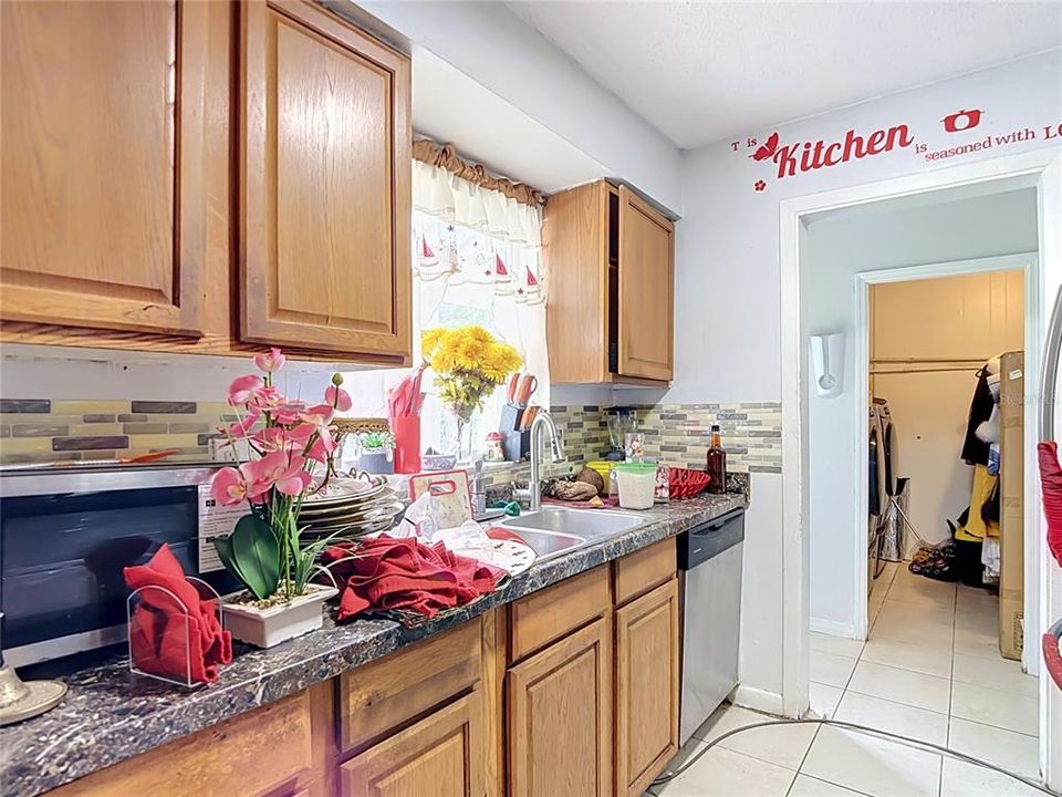 En Venta: $259,900 (3 camas, 2 baños, 1432 Pies cuadrados)