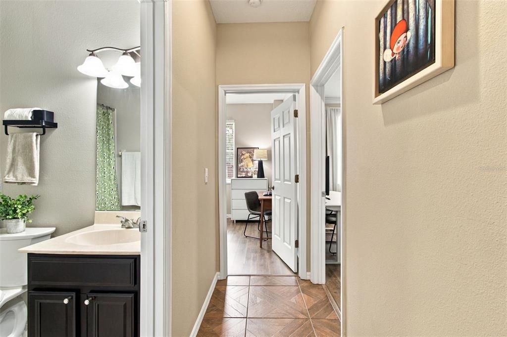 En Venta: $399,000 (2 camas, 2 baños, 1411 Pies cuadrados)