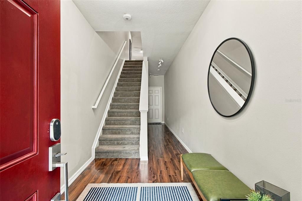 En Venta: $399,000 (2 camas, 2 baños, 1411 Pies cuadrados)