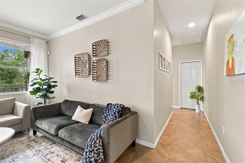 En Venta: $399,000 (2 camas, 2 baños, 1411 Pies cuadrados)