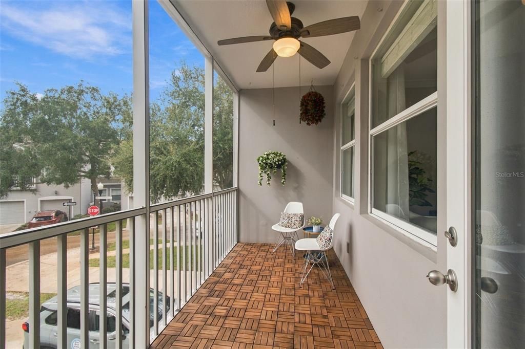 En Venta: $399,000 (2 camas, 2 baños, 1411 Pies cuadrados)