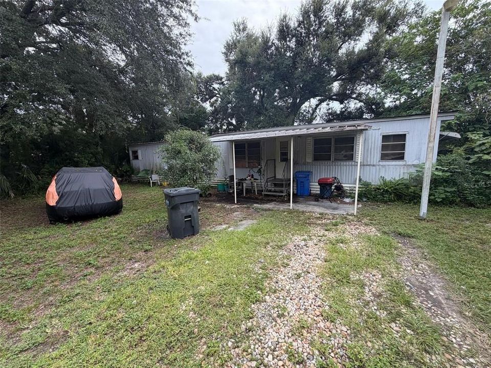 For Sale: $75,000 (2 beds, 1 baths, 672 Square Feet)
