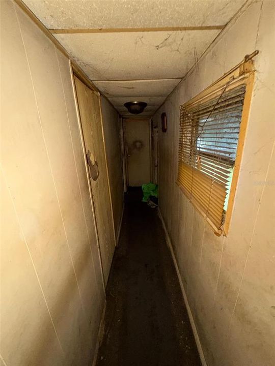 For Sale: $75,000 (2 beds, 1 baths, 672 Square Feet)
