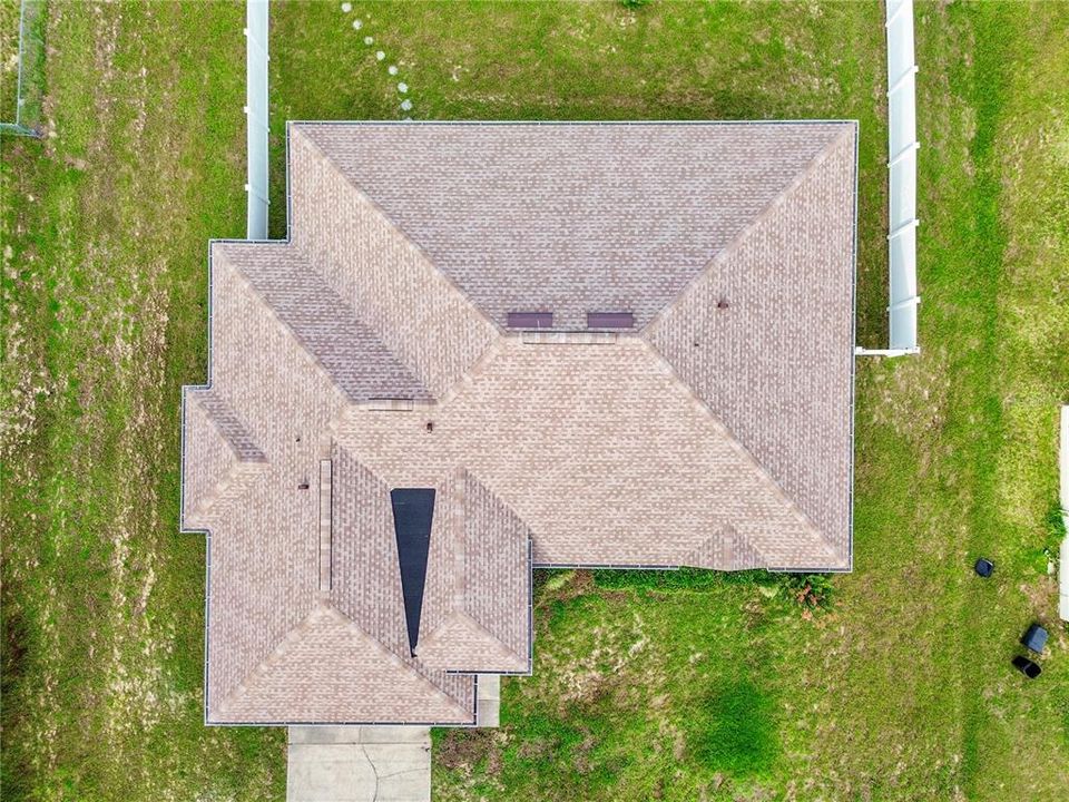 На продажу: $339,000 (3 спален, 2 ванн, 2055 Квадратных фут)