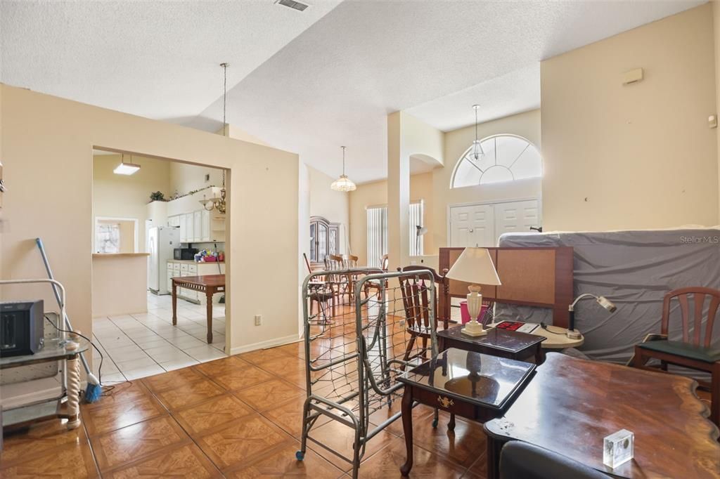 For Sale: $415,000 (4 beds, 2 baths, 2460 Square Feet)