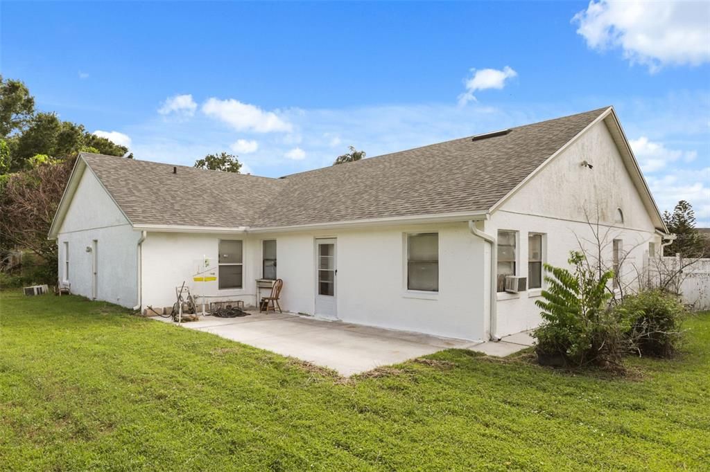 For Sale: $415,000 (4 beds, 2 baths, 2460 Square Feet)