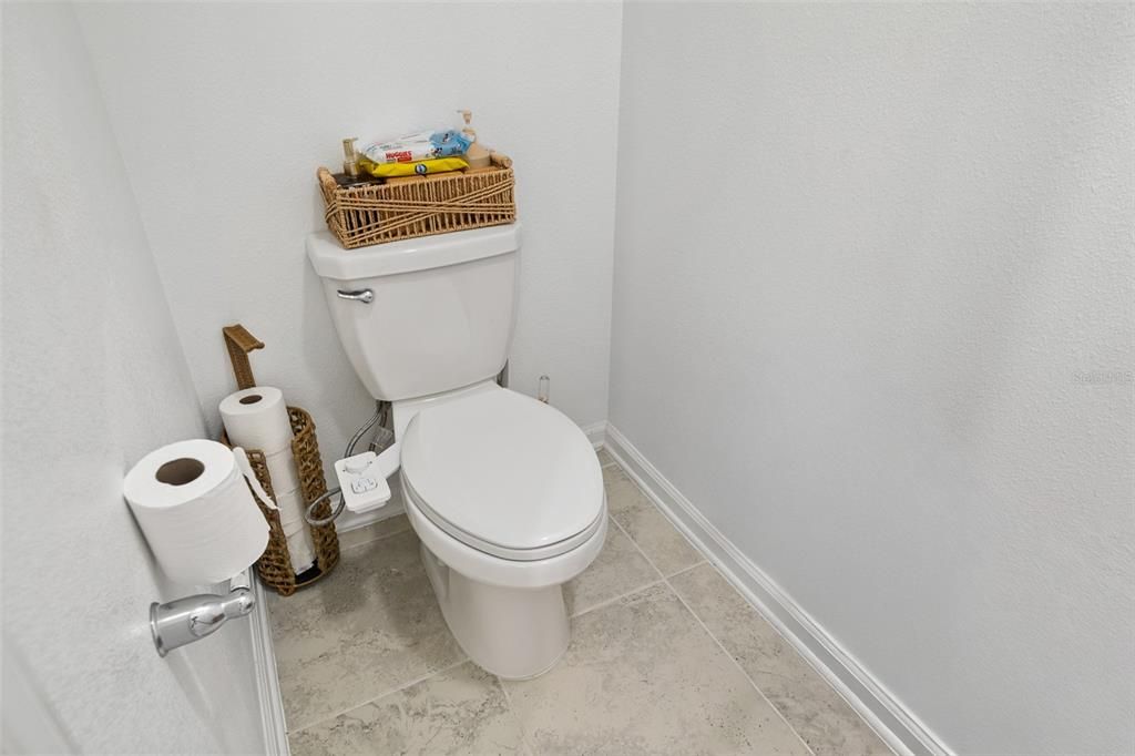 На продажу: $398,000 (4 спален, 2 ванн, 2000 Квадратных фут)